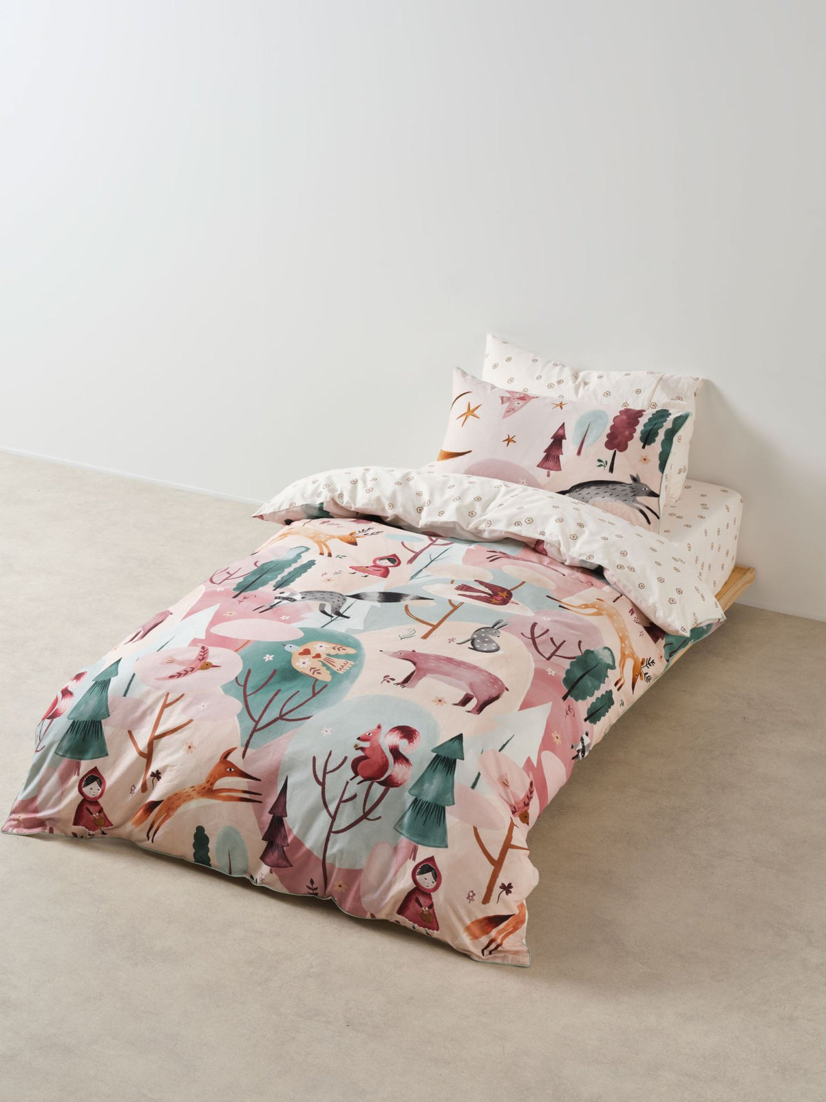 Quilt Cover Set - Folk Woodland Linen House - Queen Multi
