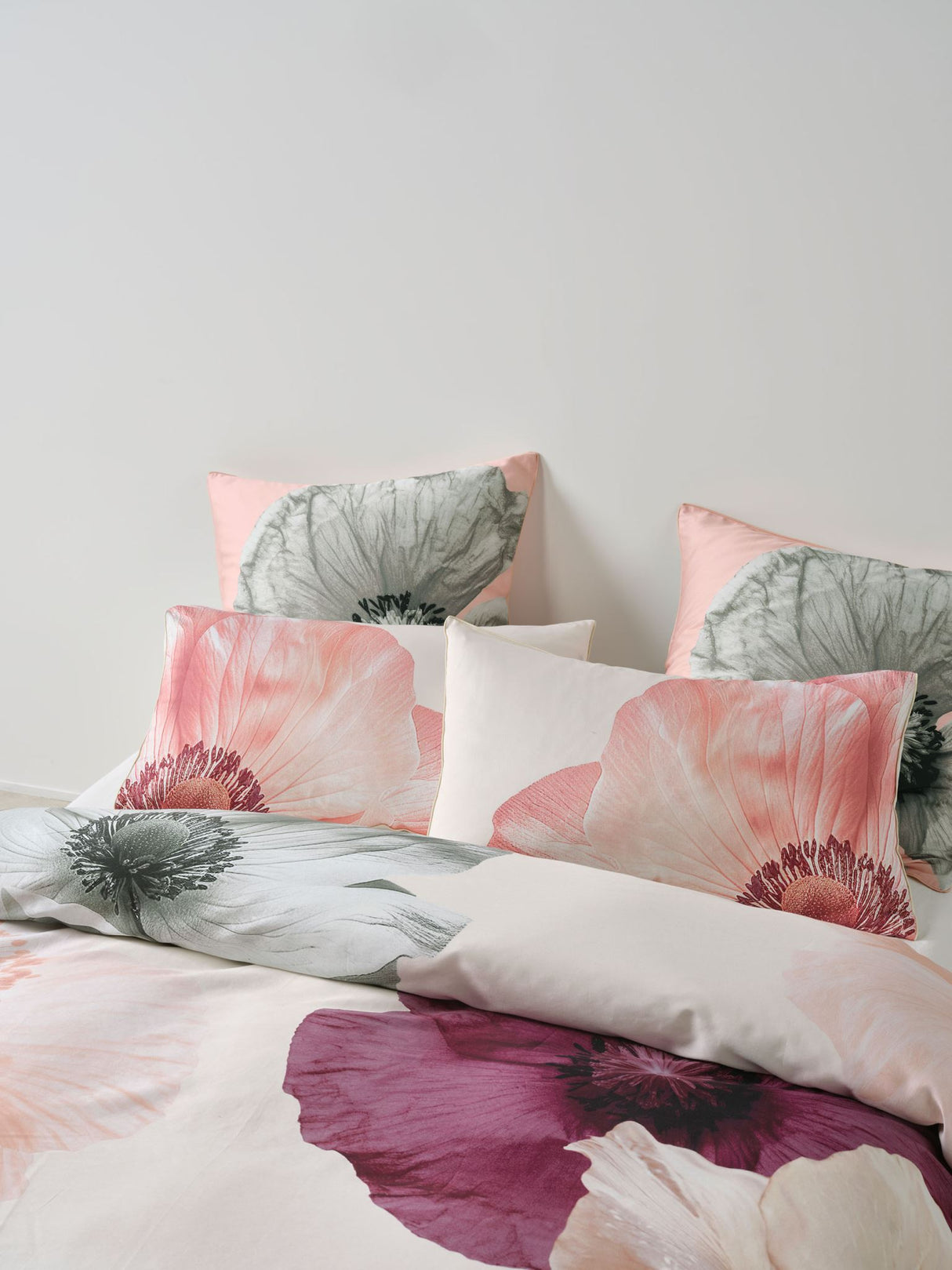 Ellie Duvet Cover Set by Linen House - Queen (Plum)