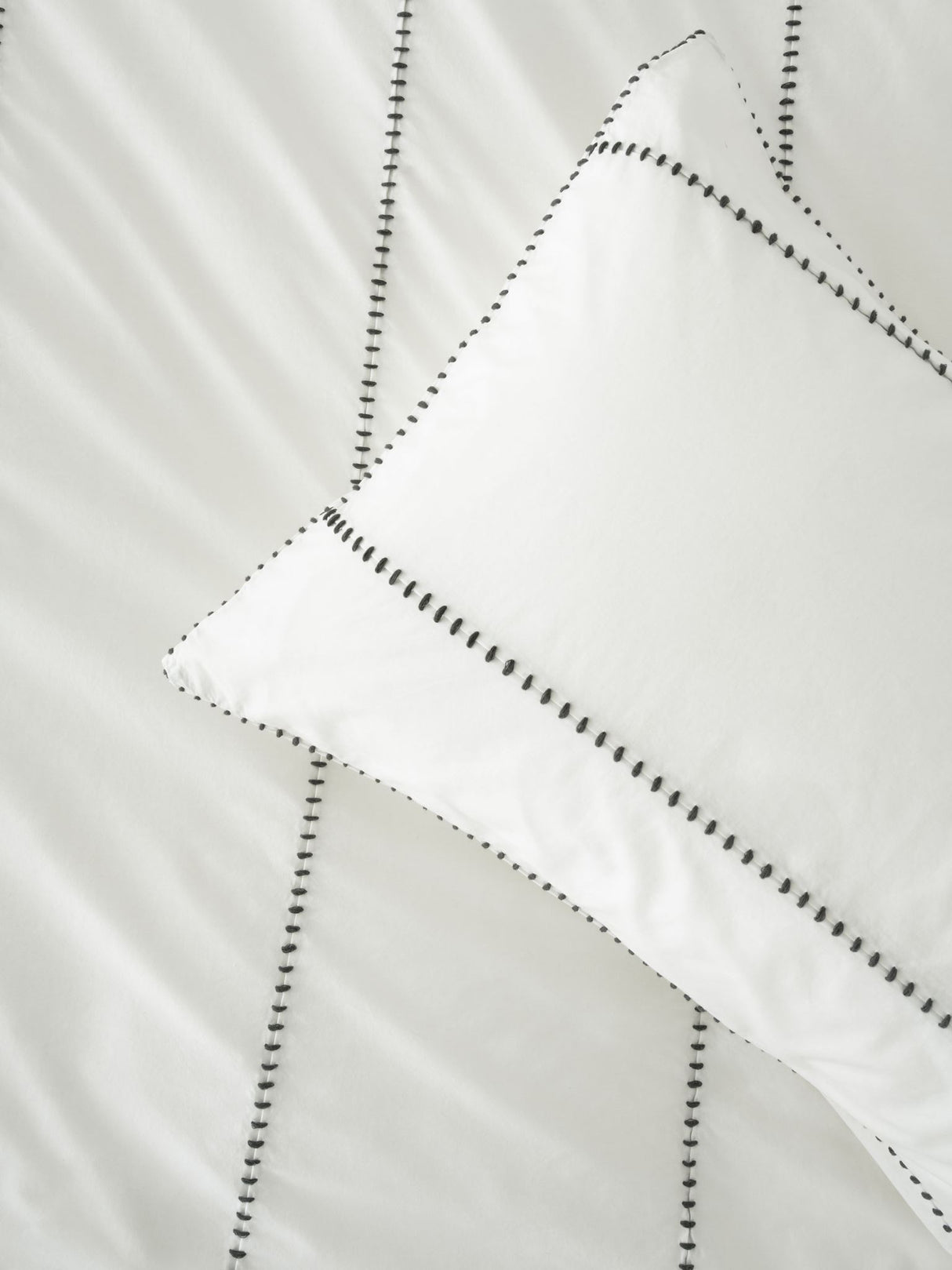 Jerome Duvet Cover Set by Linen House - Australian Super King (White)