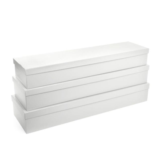 Elegant white ribbed rose box set of 3, perfect for presenting gifts on special occasions.