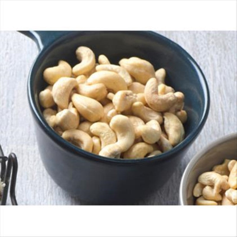 500g pack of Smart Choice whole cashew nuts, crunchy and flavorful, perfect for snacking or cooking.