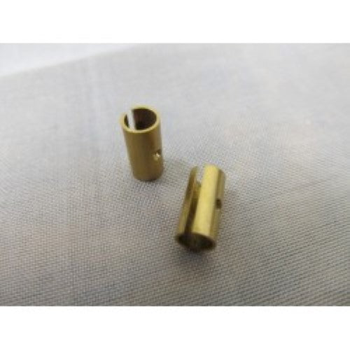 Durable 5 x 10mm yard fittings for model boats, enhancing rigging stability and sailing efficiency.