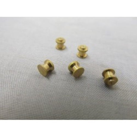 Precision 3 x 4mm vent for model boats, enhancing airflow and preventing moisture buildup.
