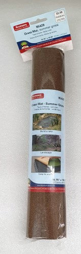 Vibrant Summer Grass Mat for model scenery, measuring 273mm x 412mm, ideal for dioramas and creative displays.