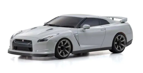 Kyosho MA020S Skyline R35 body shell in white, designed for RC car racing, featuring detailed aerodynamics and durability.