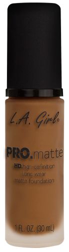La Girl Pro Matte Foundation in Nutmeg, a creamy liquid foundation offering buildable coverage and a shine-free finish.