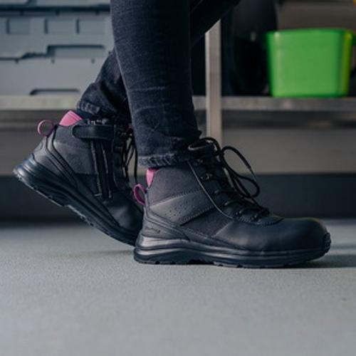 Womens 877 Zip Side Safety Boot Black Size 6 - Blundstone