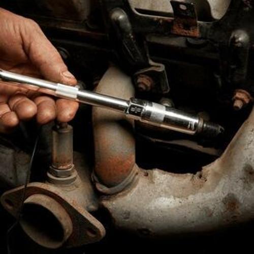 Spark Plug Socket 3/8 Inch Drive 5/8 Inch - Milwaukee