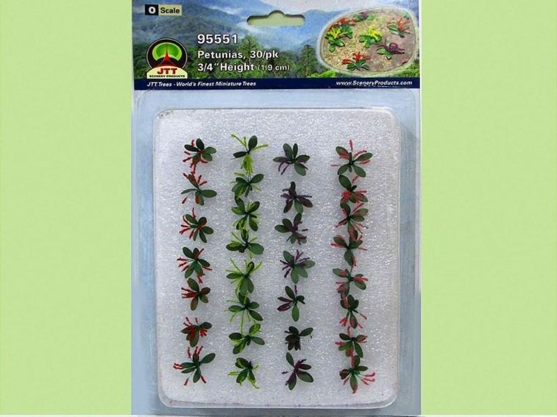 Vibrant JJT Model Scenery O: 19mm petunias in mixed colors, perfect for enhancing dioramas and model landscapes.