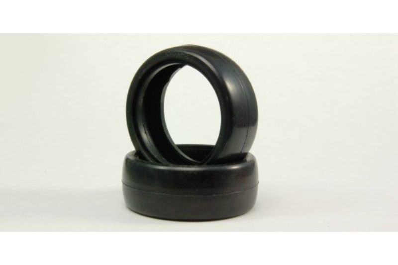 Kyosho z1/10 Slicks M 32SH 24mm tires for RC cars, designed for high performance and superior grip on smooth surfaces.