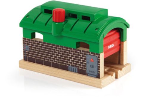 BRIO Destination - Train Garage