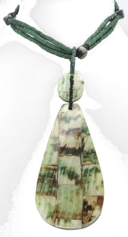 Necklace Beads Green Shell