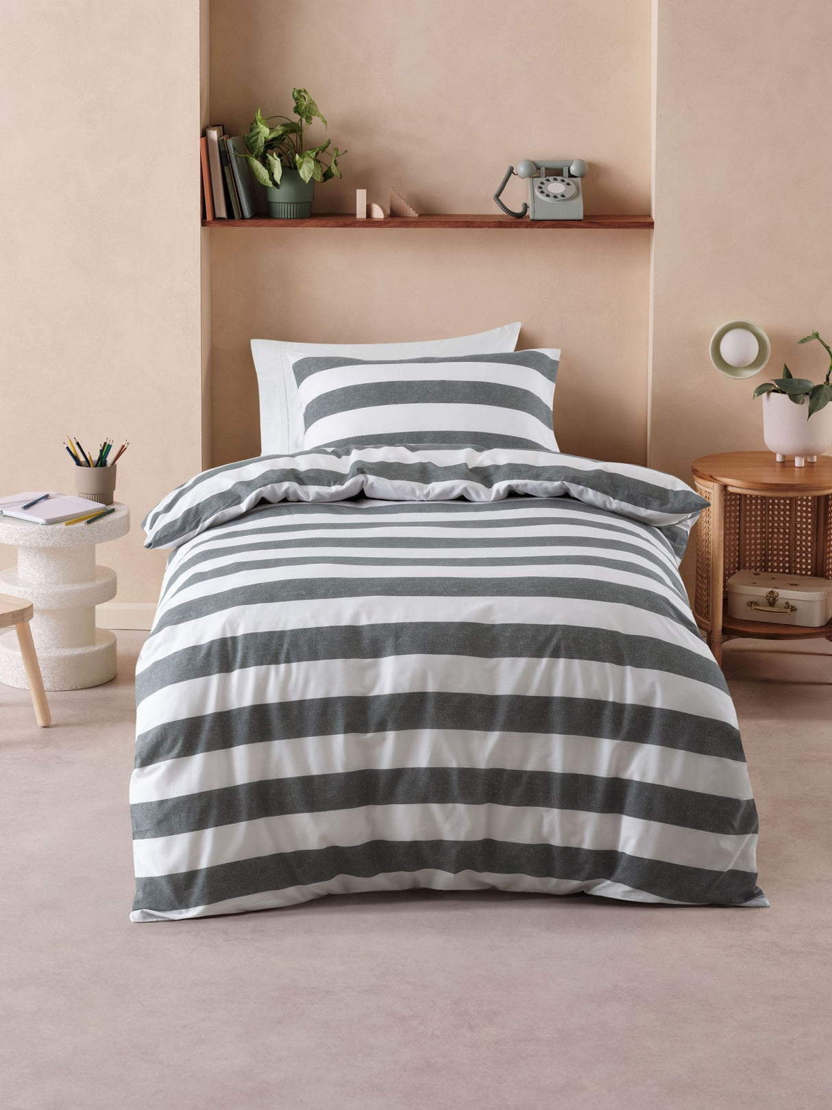 Sydney Duvet Cover Set by Nu Edition - Carbon - Double
