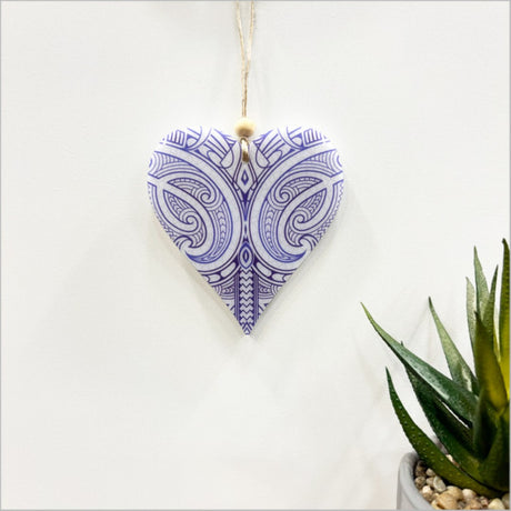 Elegant heart-shaped hanging ornament in satin acrylic, perfect for holiday decor or special occasions.