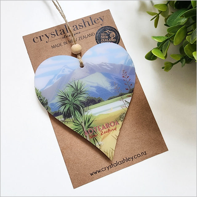 Hanging Ornament - Printed Heart 10 Aotearoa 1 (9.5 x 10.5cm)