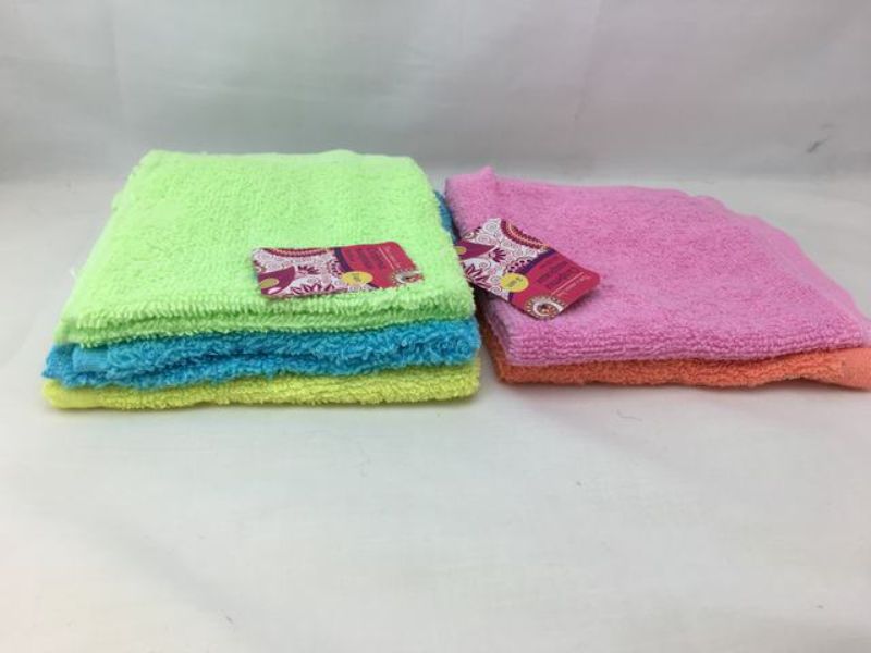 Towel - Assorted 30 x 30cm (18pcs)