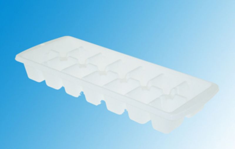 Ice Cube Tray - Plastic 27.7CM (24pcs)