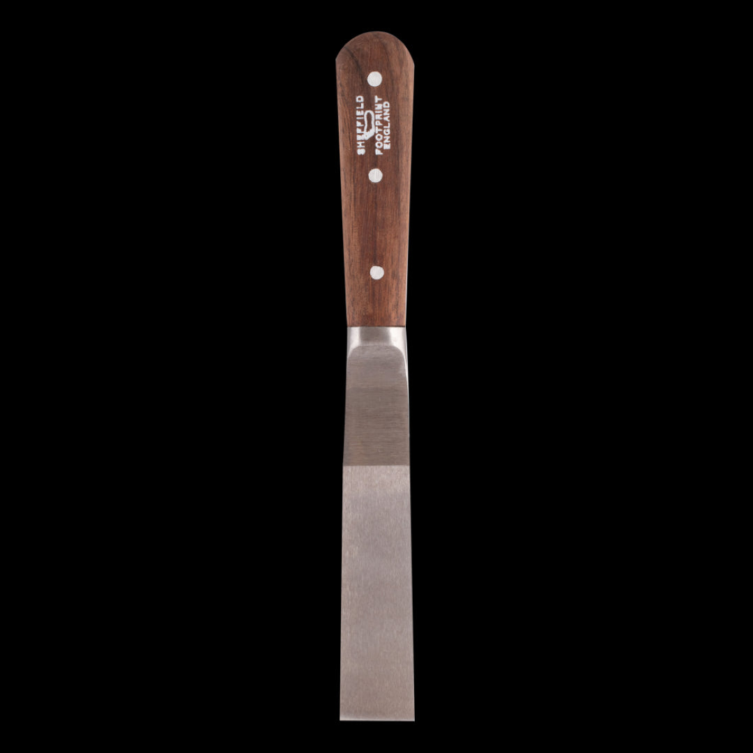 FOOTPRINT 25mm Stripping Knife with ergonomic hardwood handle, ideal for wallpaper removal and home improvement tasks.