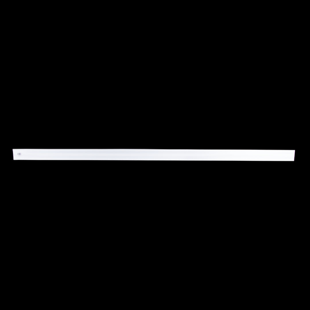 STANWAY 1800mm Aluminium Straight Edge with fluted design for precision in construction and DIY projects.