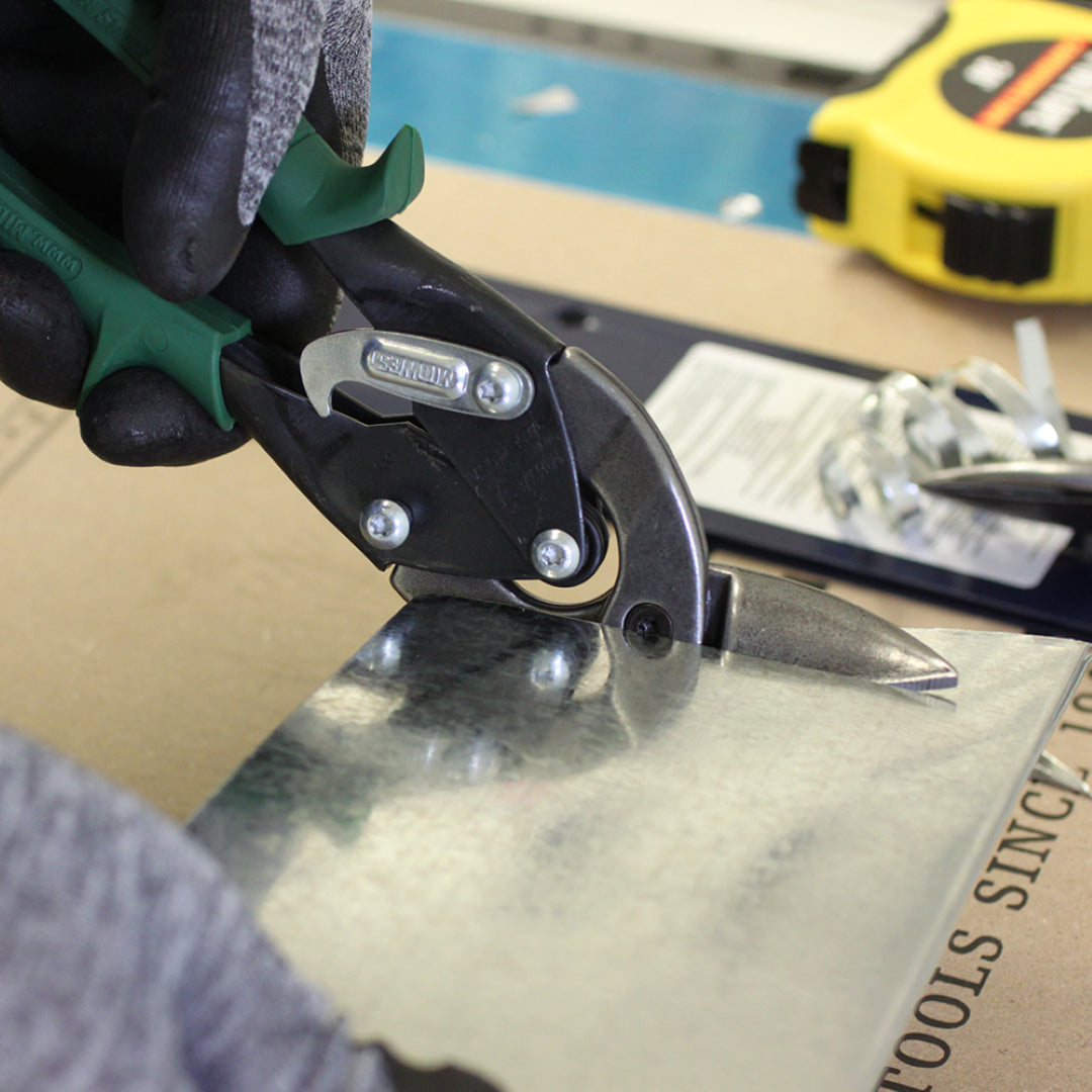 MIDWEST Right Offset Aviation Snip with ergonomic grip and GLIDETECH blades for precise cutting of metal and crafts.