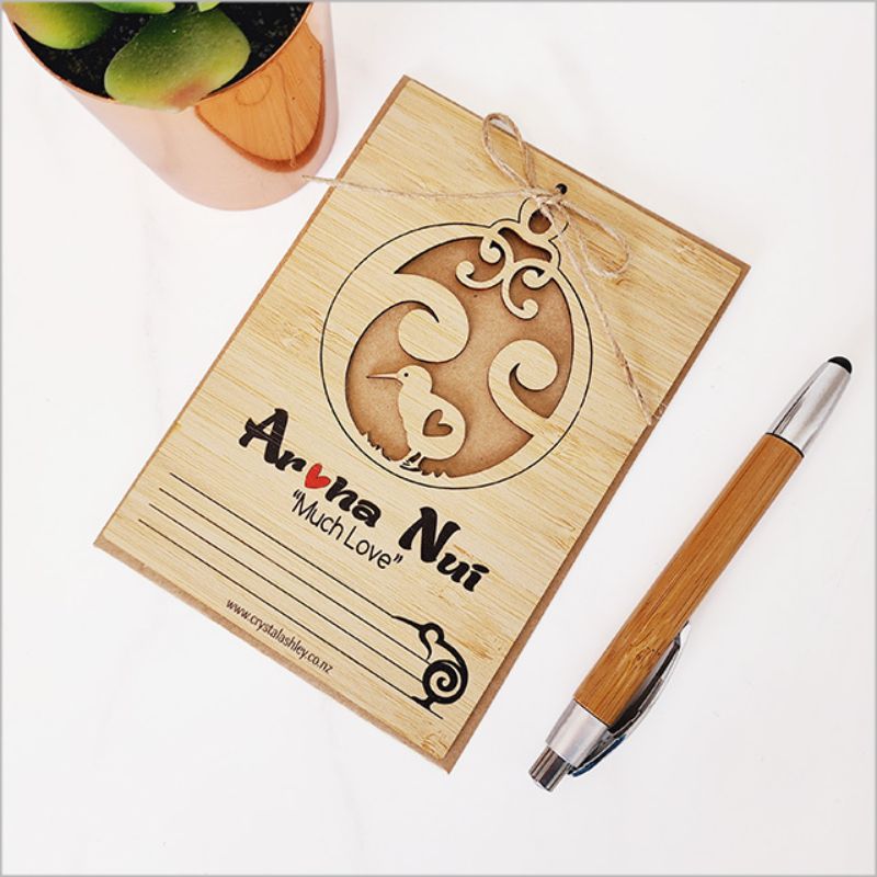 Eco-friendly bamboo postcard featuring Kiwi design, 15.6cm, perfect for greetings or home decor.