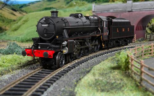 Hornby Trains - LMS Stanier 5MT Black 5