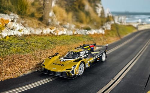 Slot Cars & Accessories - Scalextric - Cadillac VSeriesR Sebring 2024