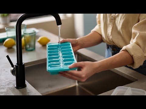 Joseph Joseph Flow Easy-fill Ice-cube Tray