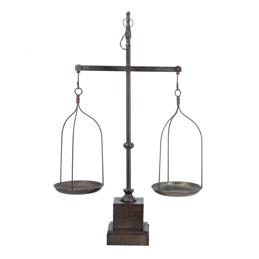 Large Scales (50.8 X 24.7 X 12.4cm)