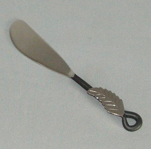 Pate Knife  - 15cm Leaf Handle