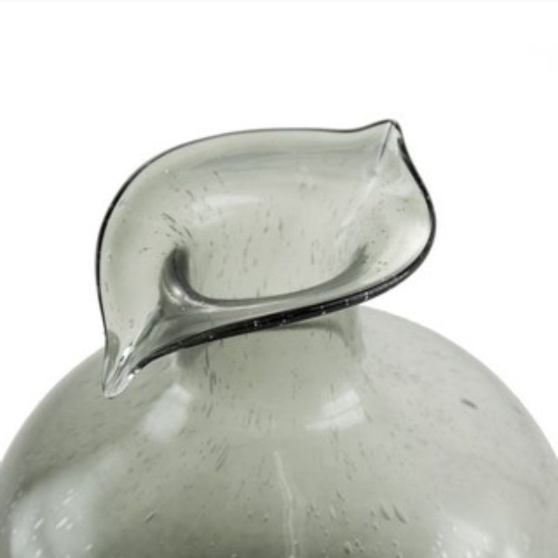 VASE - GLASS (22cm)