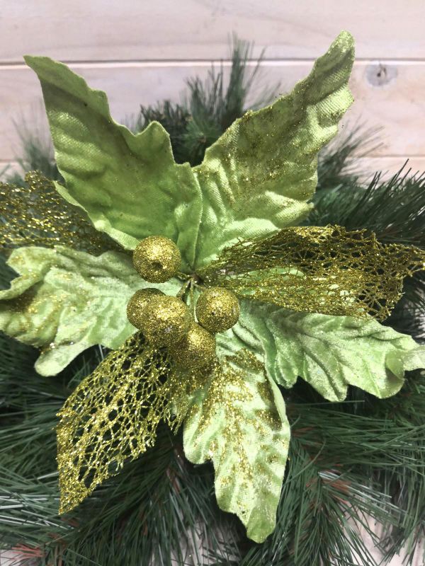 Flower-Poinsettia Metal & Mesh Head  Green