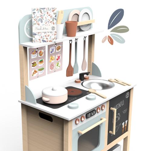 Role Play Kitchen with 20 Accessories