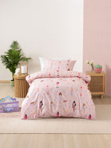 Single Duvet Cover Set - Runway Ready Duvet Cover Set by Squiggles - Candyfloss