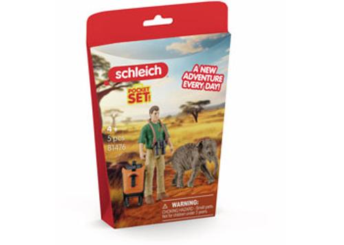 Schleich - Researcher on Excursion