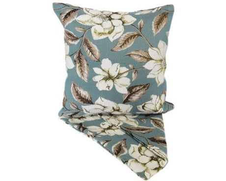 Elegant cushion cover featuring white roses on a blue background, perfect for enhancing home decor and comfort.