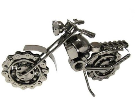 Detailed steampunk metal farmbike in gunmetal, perfect decor for a man cave, measuring 19 cm x 12 cm.