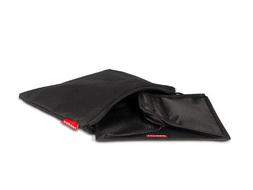 hähnel Module Softbox for diffused lighting, compatible with most Speedlights, enhances photography with soft shadows.