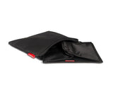 hähnel Module Softbox for diffused lighting, compatible with most Speedlights, enhances photography with soft shadows.