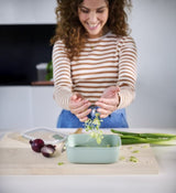 Easyclip 3 Piece Set Nordic Sage: Airtight food storage containers with steam vent lids, stackable design, BPA-free, stylish and efficient.