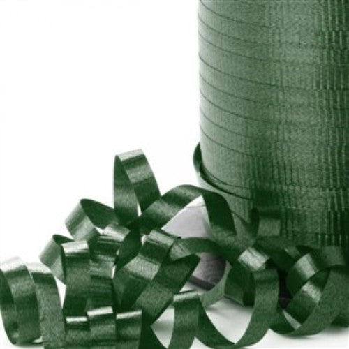 Hunter green curling ribbon, 450m long and 5mm wide, perfect for elegant gift wrapping and decorations.