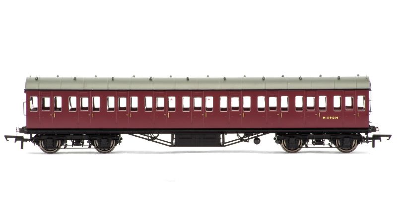 Hornby Accessories - BR Non-cor. 57' Crimson 3rd