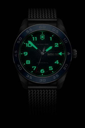 Watch - VICTORINOX Swiss Army 42mm SS Bracelet Blue Dial