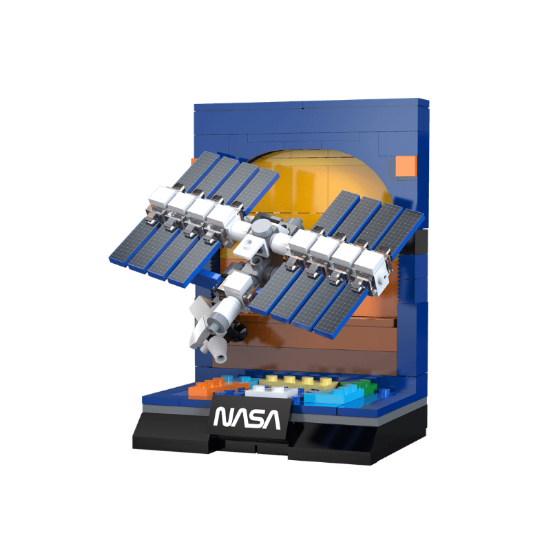 Brick Model Kit - CADA NASA INTERNATIONAL SPACE STATION