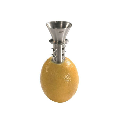 GEFU Citronello lemon juicer in stainless steel, 6.8 cm tall, easy to use for lemons, limes, and oranges with mess-free pouring.