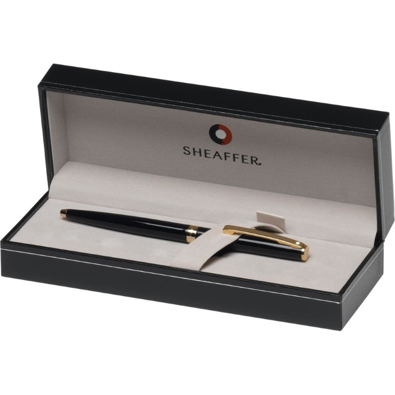 SHEAFFER® SAGARIS 9471 GLOSS BLACK BALLPOINT PEN WITH GOLD TONE TRIM