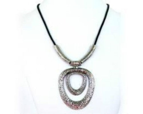 Necklace - Hammered Dbl Oval