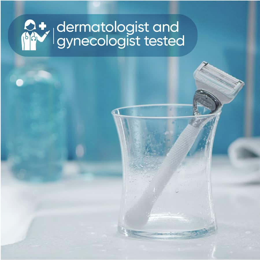 Gillette Venus Pubic Hair & Skin  3pack