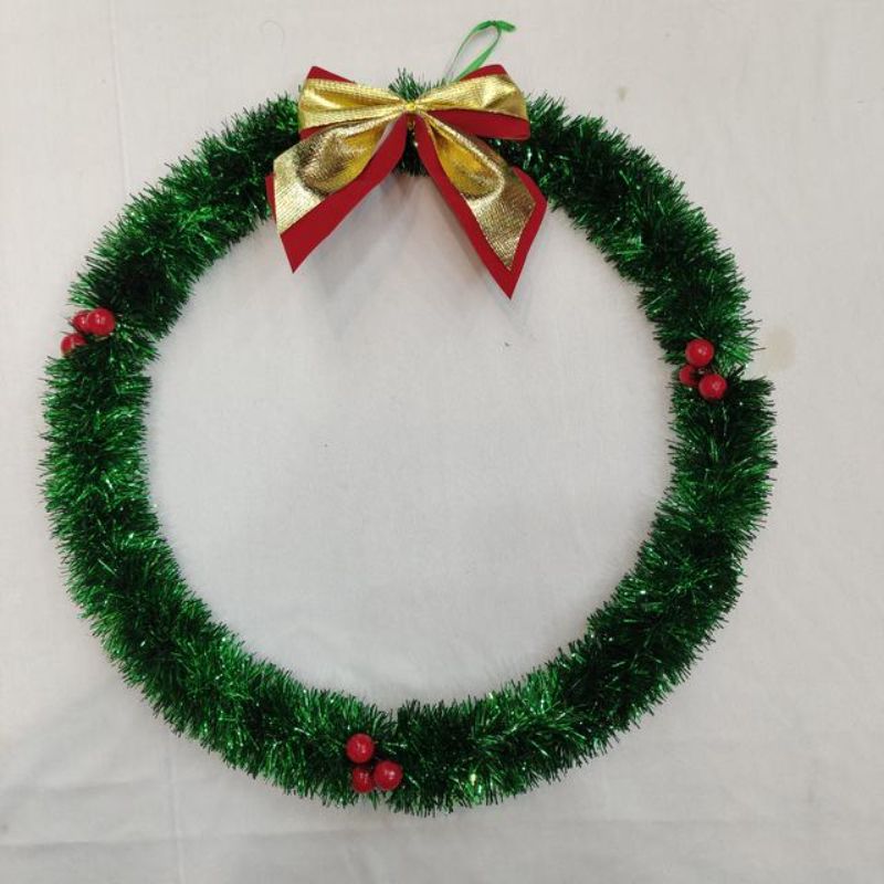 Christmas Decoration - Wire Ring with Red Berry 32cm (Set of 6)