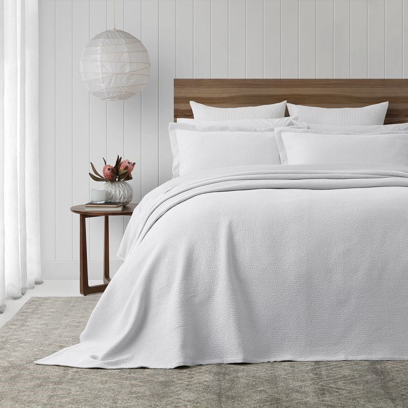 Bedspread Set - PORTO White (California King) - BAKSANA